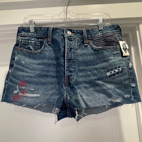 Old navy denim shorts - Picture 1 of 3
